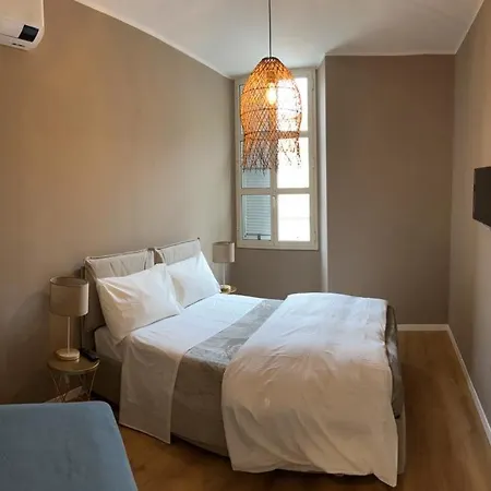 Feraldina Oltre Holidays * サンレモ